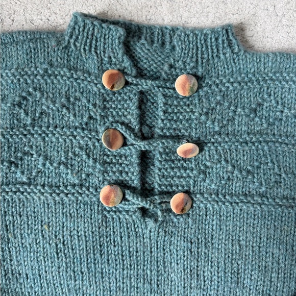 *Vintage*
Hand Crafted Teal Sweater - Picture 2 of 7